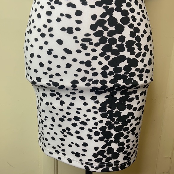 Arden B Black & White Dalmatian Print Dress - Picture 4 of 7